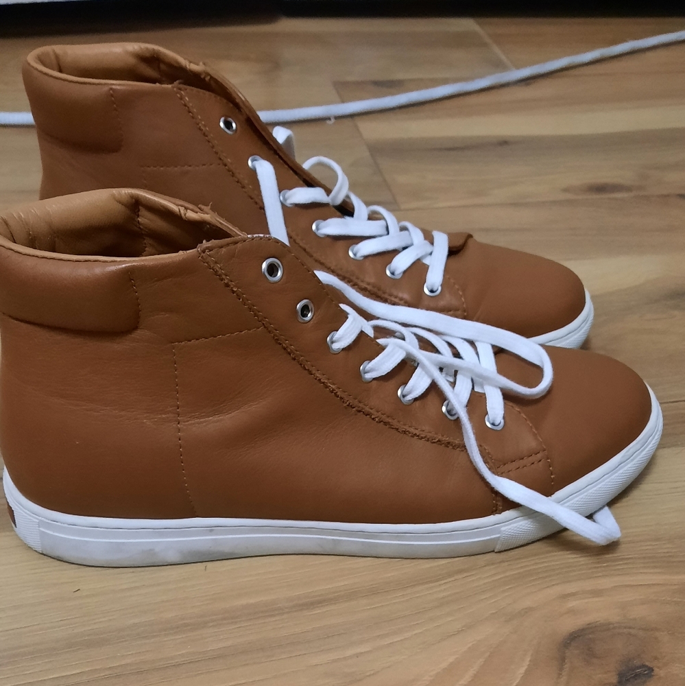 Polo size 10, brown leather
